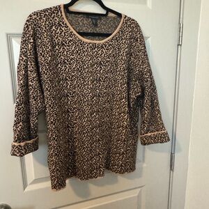 Tahari Leopard Knit Top